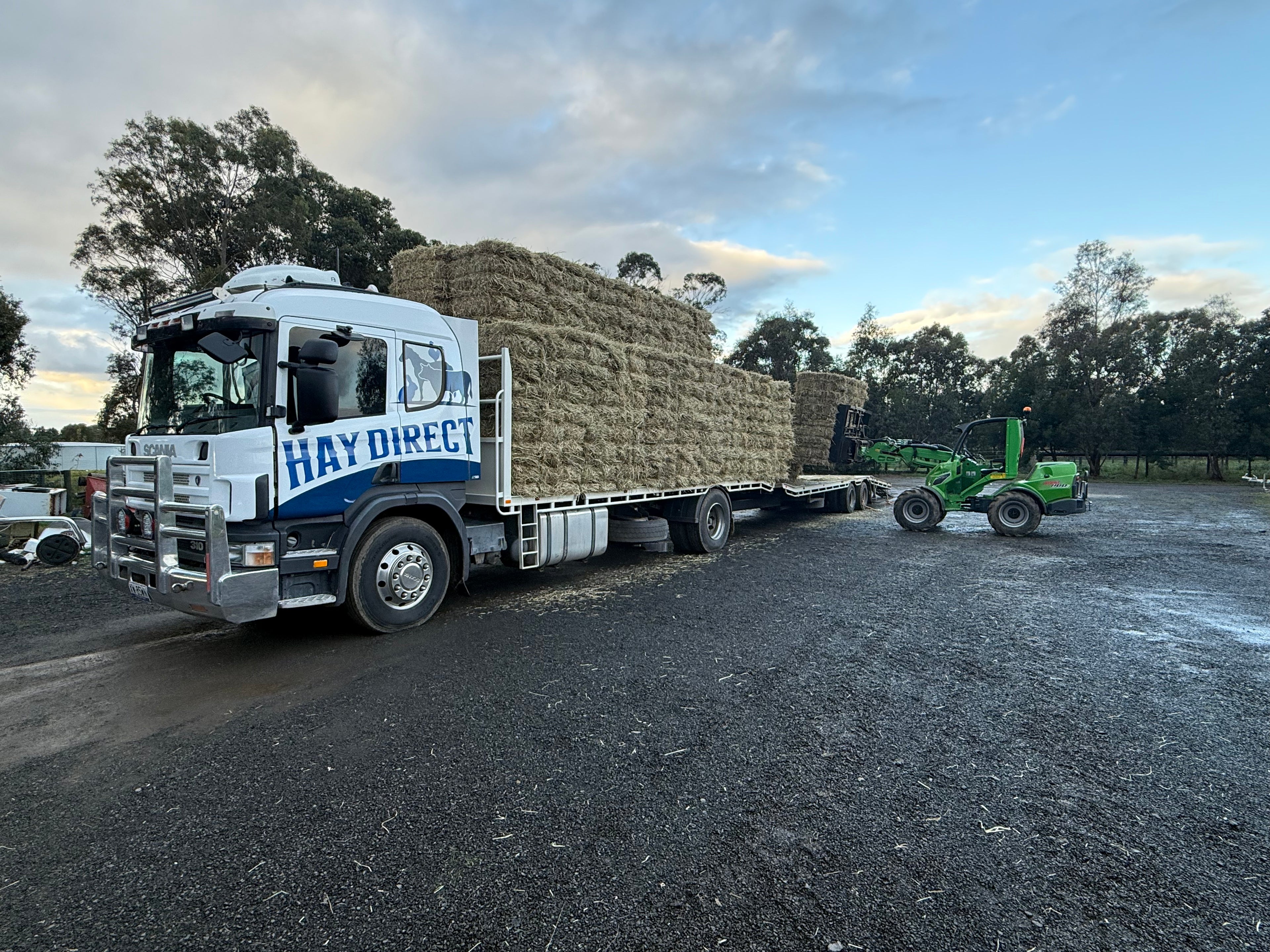 Delivery – Hay Direct - Making Hay Easy!